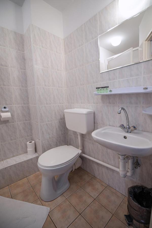 Hotel Felix Krakow Luaran gambar